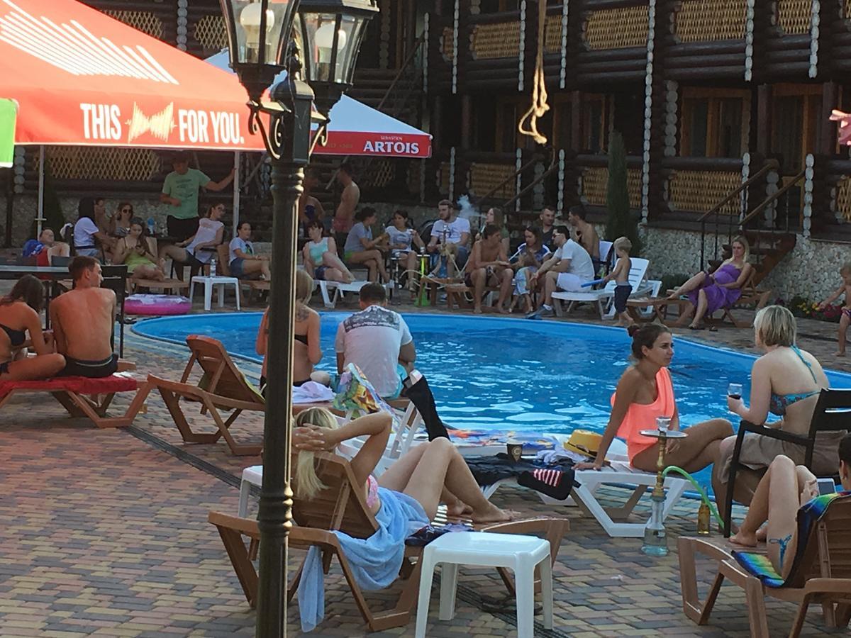 Akvalis Комплекс Для Отдыха Hotel Burlacha Balka Exterior foto