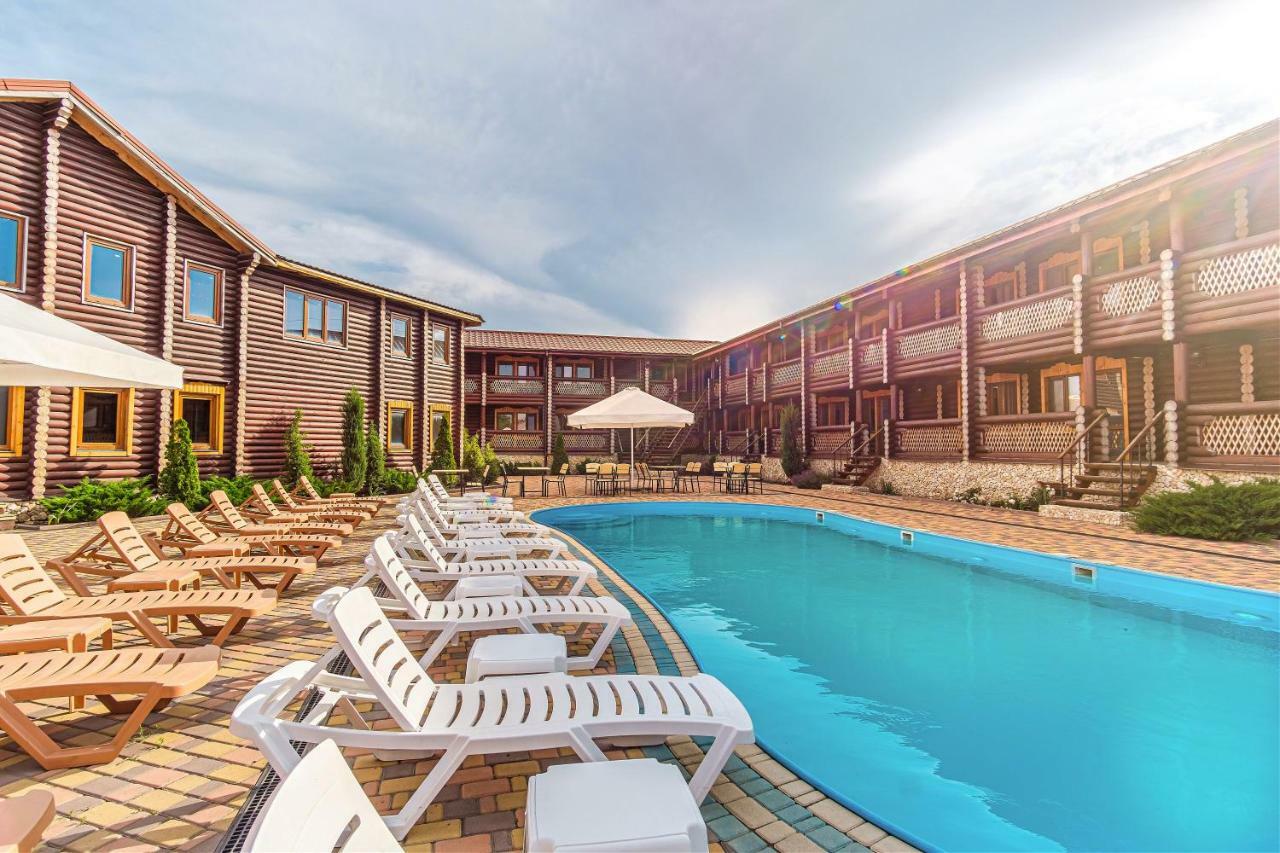 Akvalis Комплекс Для Отдыха Hotel Burlacha Balka Exterior foto