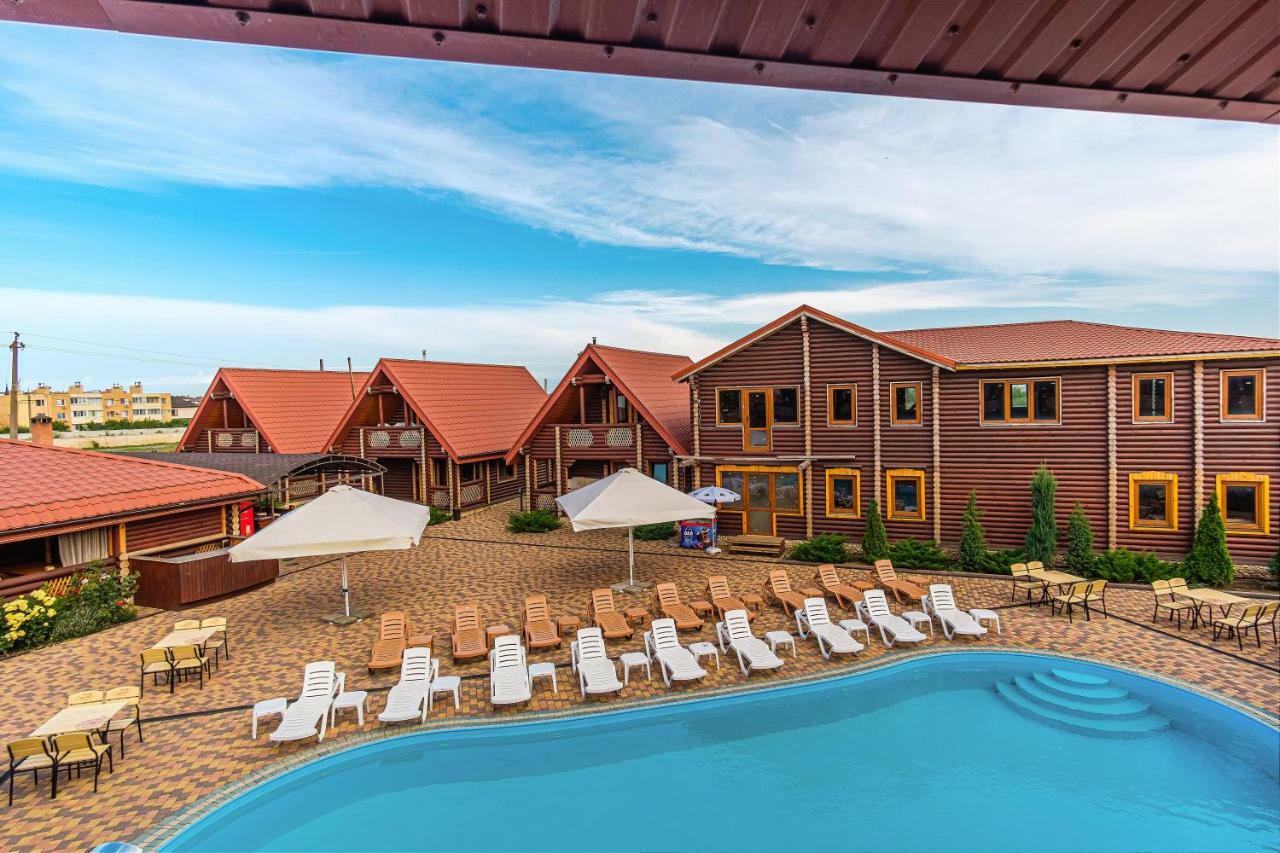 Akvalis Комплекс Для Отдыха Hotel Burlacha Balka Exterior foto